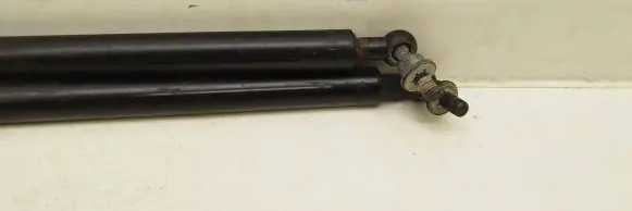 Subaru Forester SH Front bonnet/hood damper/strut