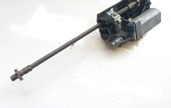 BMW 7 E65 E66 Seat adjustment motor 0390201971
