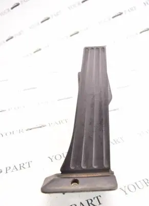 BMW 1 E81 E87 Accelerator throttle pedal 6786589