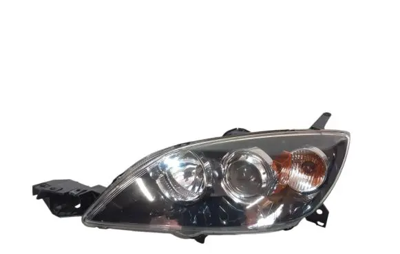 Mazda 3 I Headlight/headlamp P2951