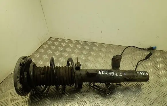 BMW 1 F20 F21 Front shock absorber with coil spring 6797900