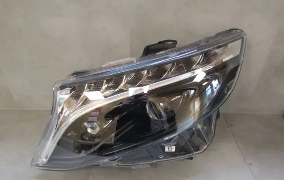 Mercedes-Benz V Class W447 Headlight/headlamp A4479063201 00069584 1EX01128411