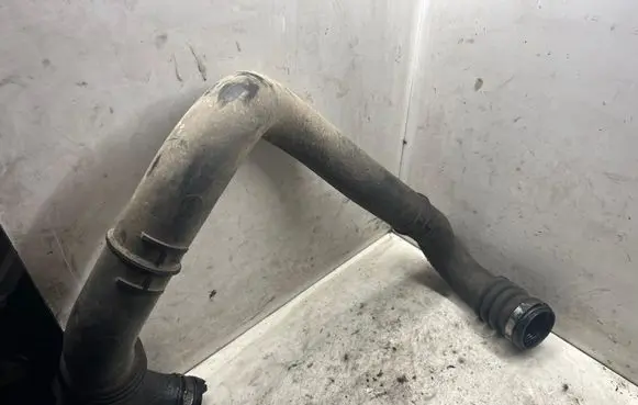 Renault Master II Air intake hose/pipe