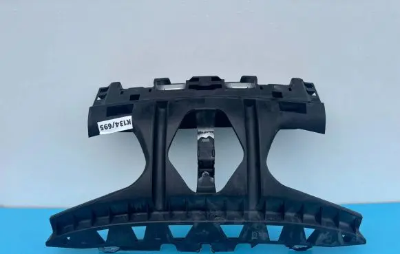 Renault Megane II Front bumper mounting bracket 8200412377