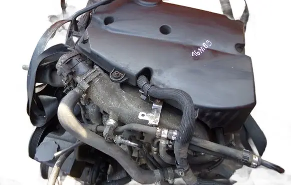 Mercedes-Benz Sprinter W906 Fuel injection high pressure pump 0445010143 646985
