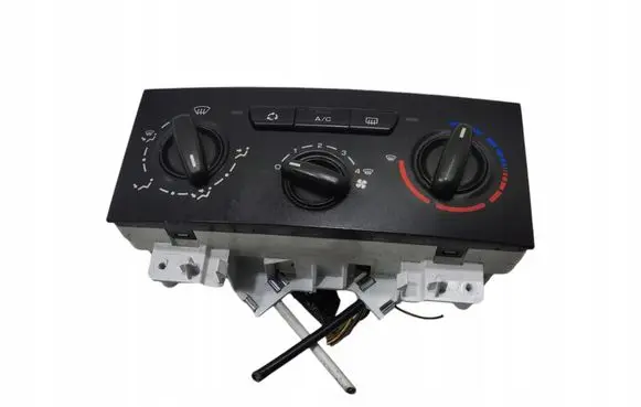 Citroen Jumpy Climate control unit 140015380