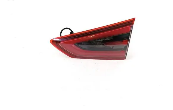 Tailgate rear/tail lights