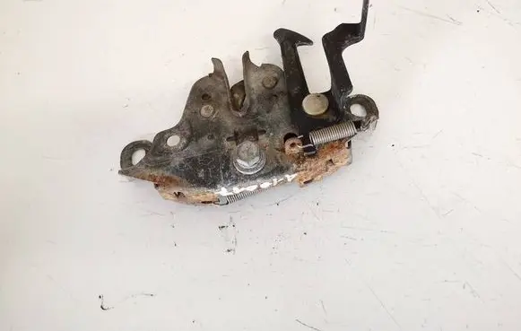 Nissan Quest Engine bonnet/hood lock/catch
