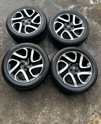 Renault Captur R17 alloy rim 403005727R