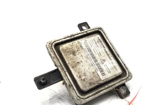 Jaguar XF Voltage converter/converter module 1036060061