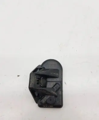 BMW 3 G20 G21 Tire pressure sensor 6877936 235172BF