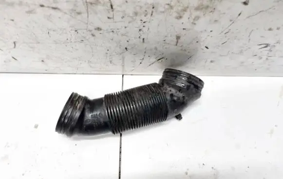 Audi A3 S3 8P Intercooler hose/pipe 1K0129684