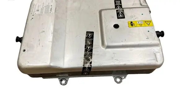 Tesla Model S Voltage converter inverter 101496305B T20K0050921