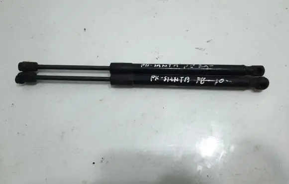 Hyundai Santa Fe Front bonnet/hood damper/strut 81161S1000