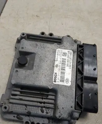 Skoda Roomster (5J) Engine control unit/module 0281015433 391032A716 0281015438