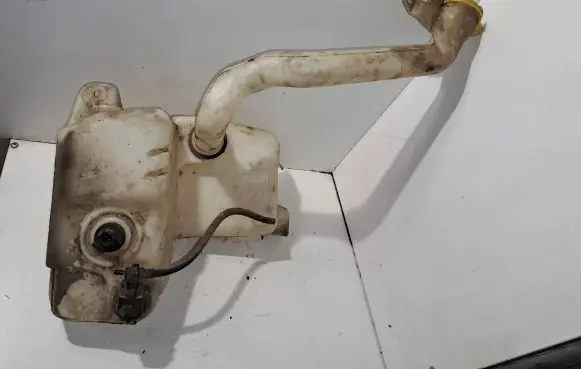 Chrysler Pacifica Windshield washer fluid reservoir/tank 04894274AA 060851113 04857906AA