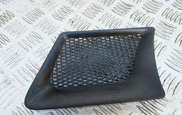 Alfa Romeo GT Front bumper upper radiator grill ST3930