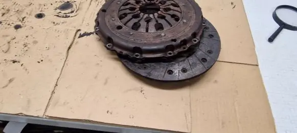 Volkswagen Transporter - Caravelle T4 Pressure plate 322028110