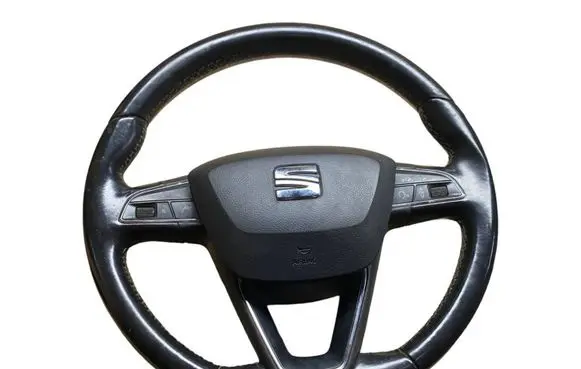 Seat Ibiza IV (6J,6P) Steering wheel 5F0419091L 5F0880201H