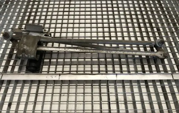 Front wiper linkage and motor