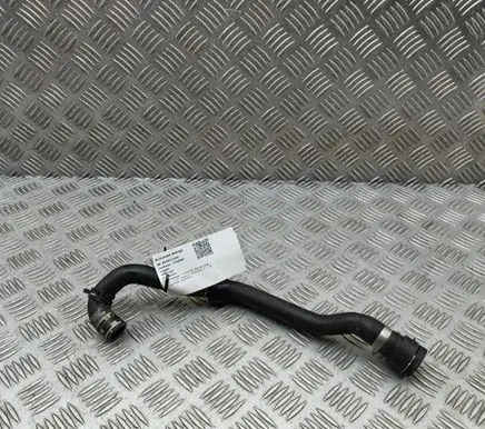 Porsche Macan (95B) Engine coolant pipe/hose 95B121049A