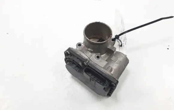 Suzuki SX4 S-Cross Throttle body valve 163012S30