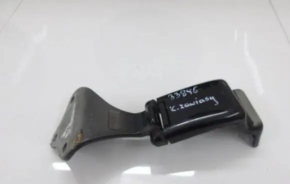 Mercedes-Benz Vito Viano W639 Rear door lower hinge A6397401337