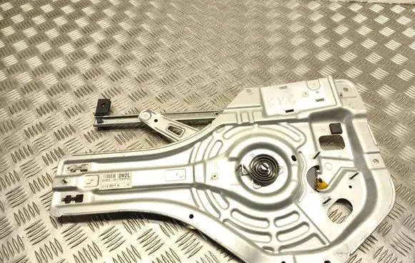 Hyundai Tucson JM Rear window lifting mechanism without motor 2600935 834702E010 DEB0040