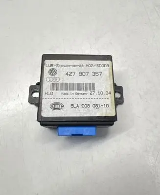 Volkswagen PASSAT B5.5 Light module LCM 4Z7907357 5LA00808110