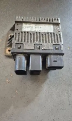 Volkswagen Multivan T5 Coolant fan relay 7H0919506D 898096000