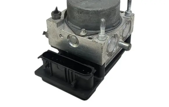 Renault Clio III ABS Pump 8200747140 0265232077 0265800559