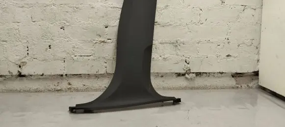 BMW X1 U11 (B) pillar trim (bottom) 9462134