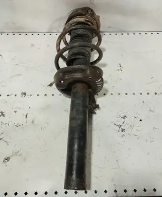 Skoda Octavia Mk2 (1Z) Front shock absorber/damper