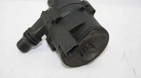 BMW 5 G30 G31 Electric auxiliary coolant/water pump 9372723