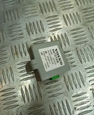 Volvo V70 Alarm control unit/module 9472105 6680 F005V00026