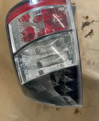 Toyota Prius (NHW20) Rear/tail lights