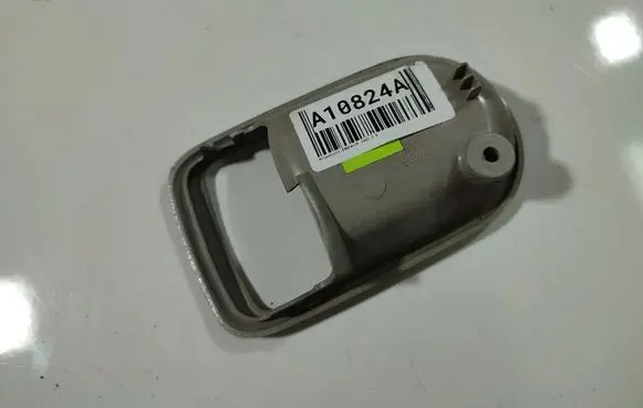 Mitsubishi Endeavor Other interior part M12400J1E02410K