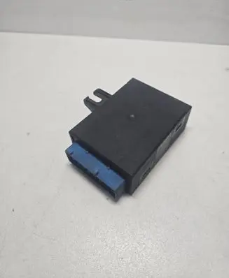BMW 3 E46 Window wiper relay 61358357068