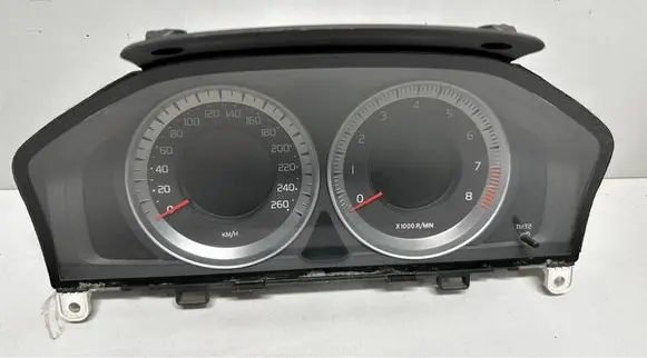Speedometer (instrument cluster)