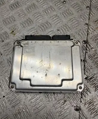 Volkswagen Golf IV Engine control unit/module 038906012M