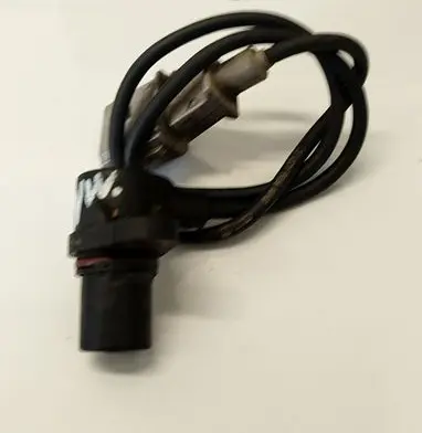 Toyota Yaris Crankshaft position sensor 0261210146