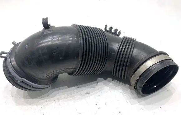 Skoda Superb B8 (3V) Intercooler hose/pipe 5Q0129654E