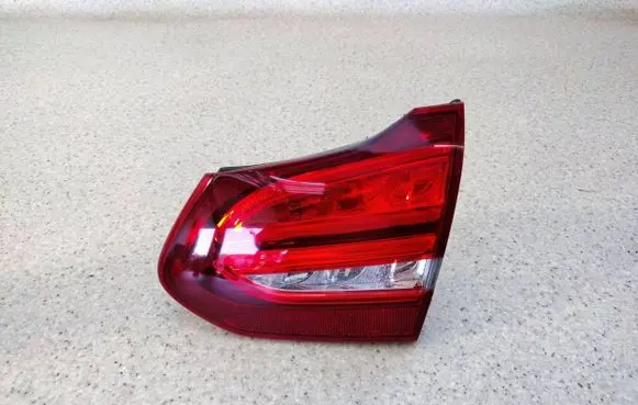 Mercedes-Benz C W205 Tailgate rear/tail lights A2059061603
