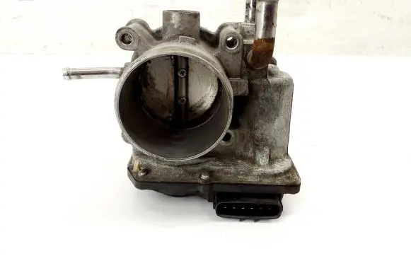 Hyundai Tucson TL Throttle valve 351002B300
