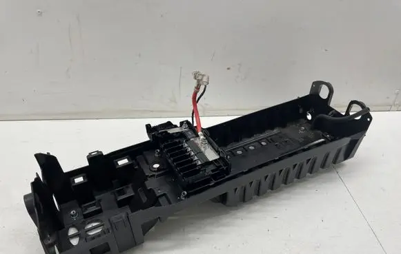 Opel Astra K Battery box tray 39014514