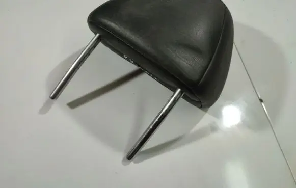 Honda Accord Front seat headrest 