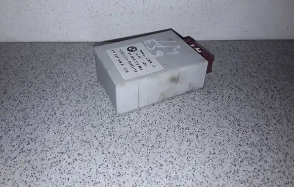 BMW 5 E39 Light module LCM 61358375964 8375964