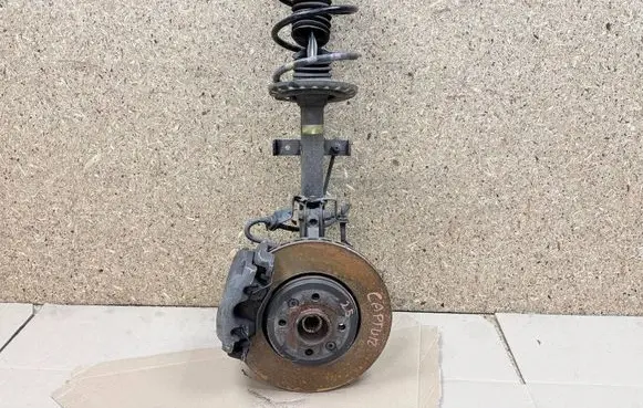 Renault Captur Front wheel hub spindle knuckle 