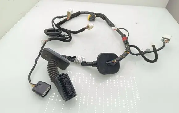 Hyundai i40 Front door wiring loom 916003Z330