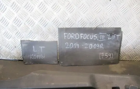 Ford Focus Trunk/boot lower side trim panel BM51N46809A